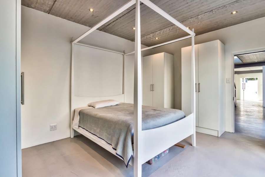 4 Bedroom Property for Sale in Gardens Western Cape